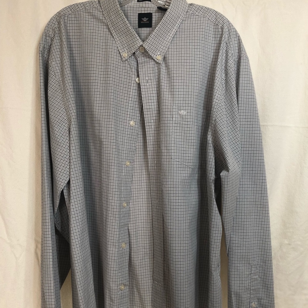 Docker’s Men’s XXL Long-Sleeved Button-Down